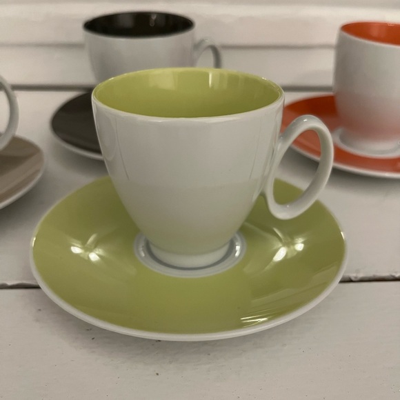 Guy Degrenne Espresso Cups and Saucers Set of 4 - Picture 2 of 14